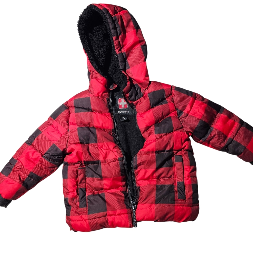 Red and black‎ plaid puffer jacket